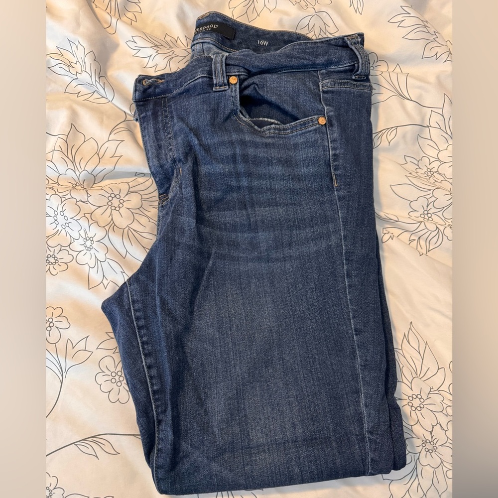 Liverpool jeans size 16W - medium/dark wash